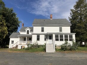 Building Photo - 39 Middle St