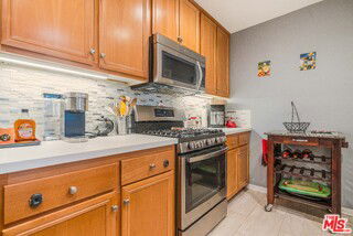 Building Photo - 12963 W Runway Rd