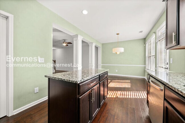 Foto del edificio - 4057 Princeton Lakes Way