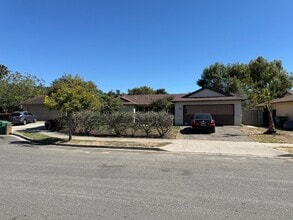 Building Photo - 4675 Verdugo Pl