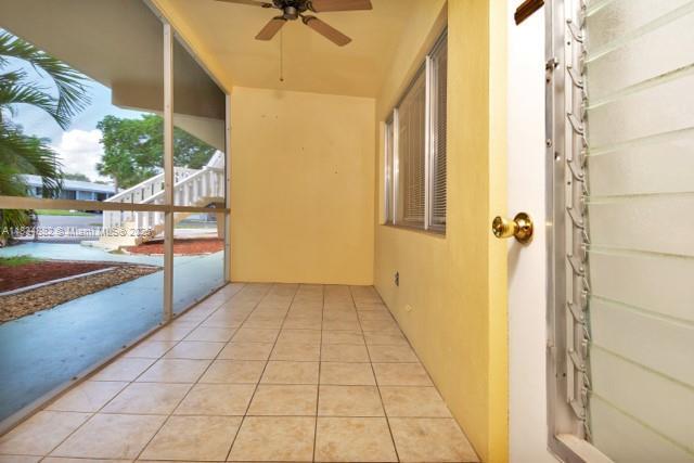 Foto del edificio - 2101 NE 68th St