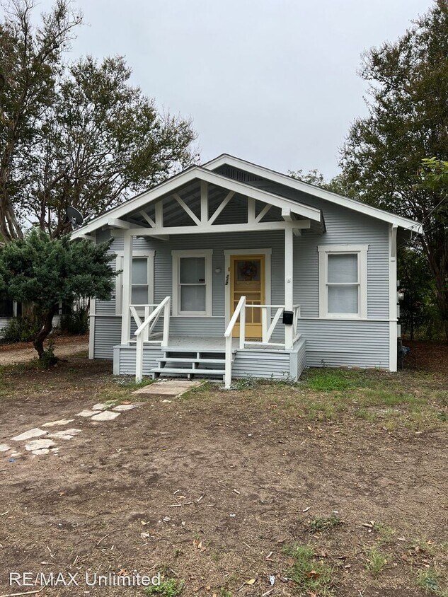 Primary Photo - 2 br, 1 bath House - 212 Barrett Ave