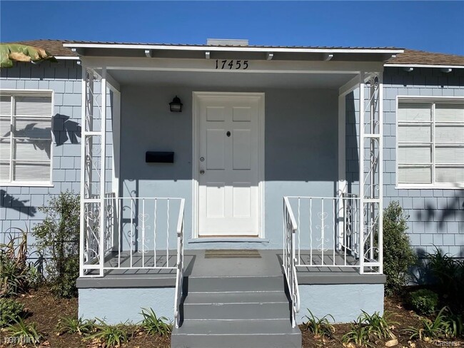 Foto del edificio - 2 br, 1 bath House - 17455 Bullock St
