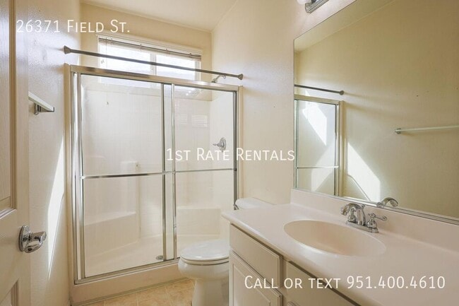 Foto del edificio - 26371 Field St