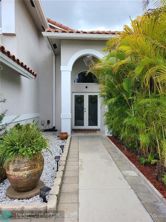 Foto del edificio - 11380 Coral Bay Dr