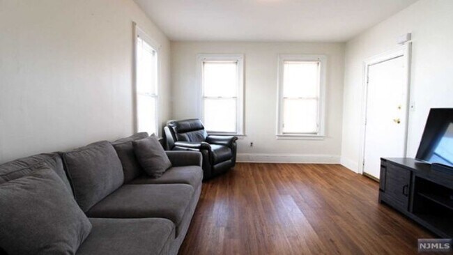 Foto del edificio - 344 Harrison St