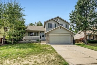 Building Photo - 1633 Deerwood Dr