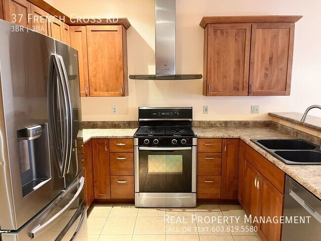 Building Photo - 3-Bedroom Home with Finished Basement and ...