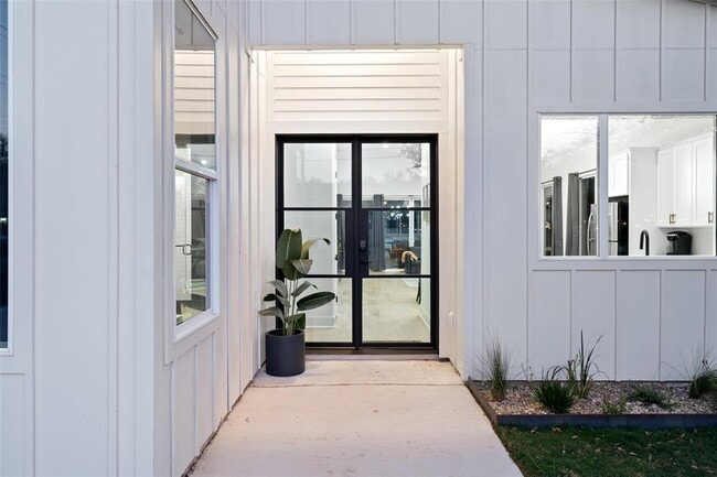 Foto del edificio - 2211 White Dove Pass