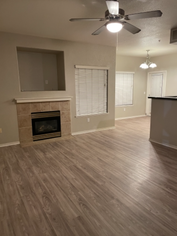 Foto principal - 9444 Harbour Point Dr