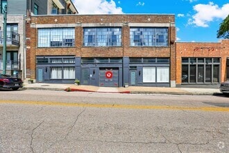 Building Photo - 271 S Front St