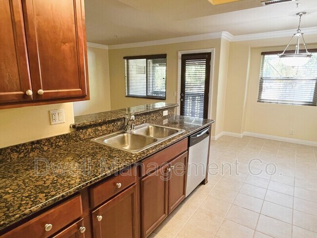 Foto del edificio - 1434 Marshall Rd