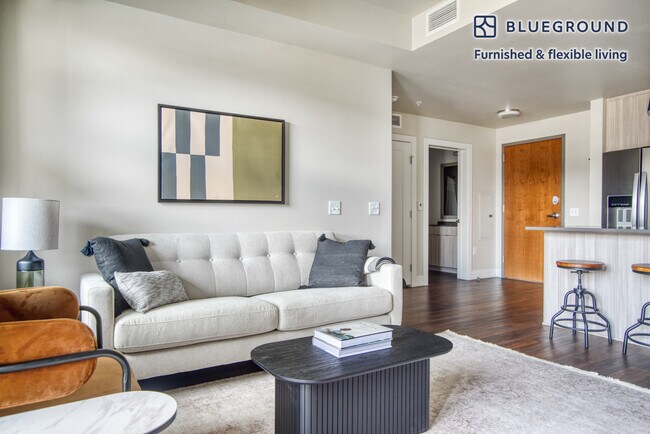 Foto del edificio - 985 Albion St