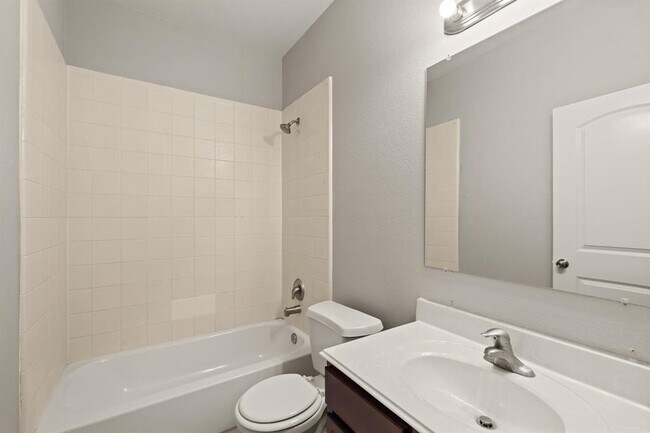 Building Photo - 6126 Starbrook Creek Dr