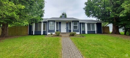 Building Photo - 12504 SE 318th Way