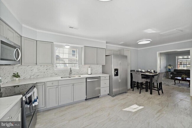 Foto del edificio - 5314 Broadwater St