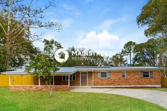 Building Photo - 470 Sigsbee Ct