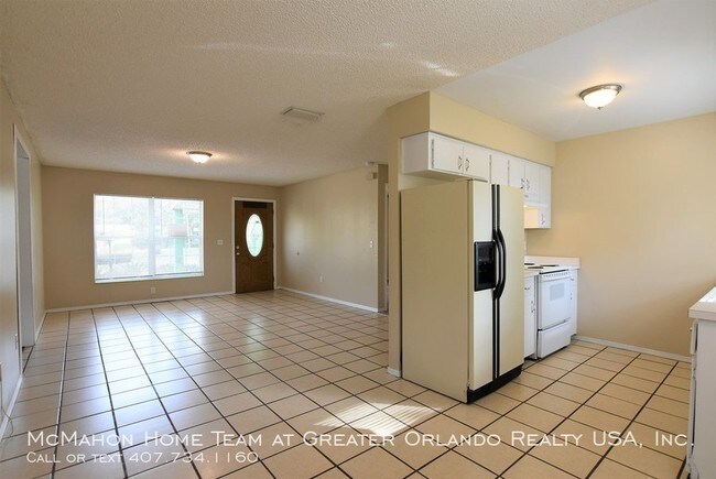 Foto del edificio - 1626 Clarcona Rd