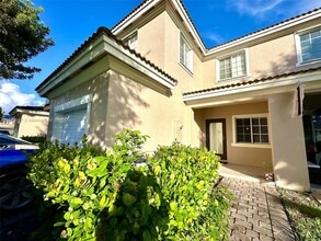 Building Photo - 27882 SW 140th Ave