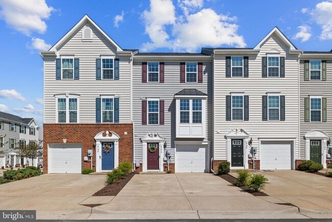 Building Photo - 6196 Willow Pl
