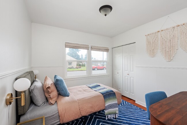 Foto del edificio - 2402 Fairmount Ave