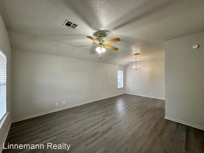 Foto del edificio - 3 br, 2 bath House - 4410 Acorn Creek Trail