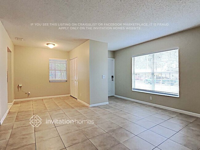 Foto del edificio - 512 E Hilda Dr