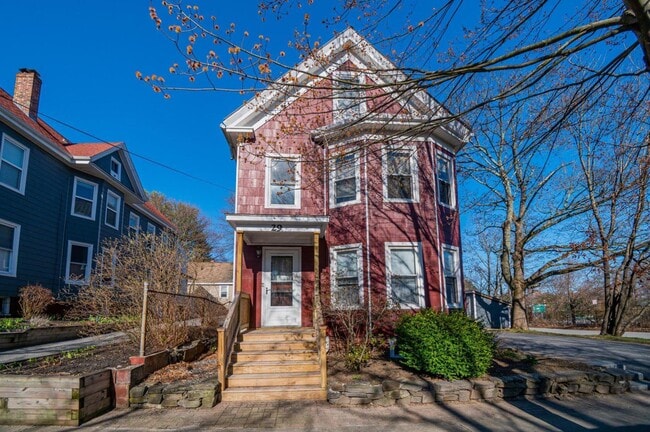 Building Photo - 29 Payson St