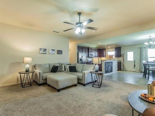 Foto del edificio - 108 Halifax Cir