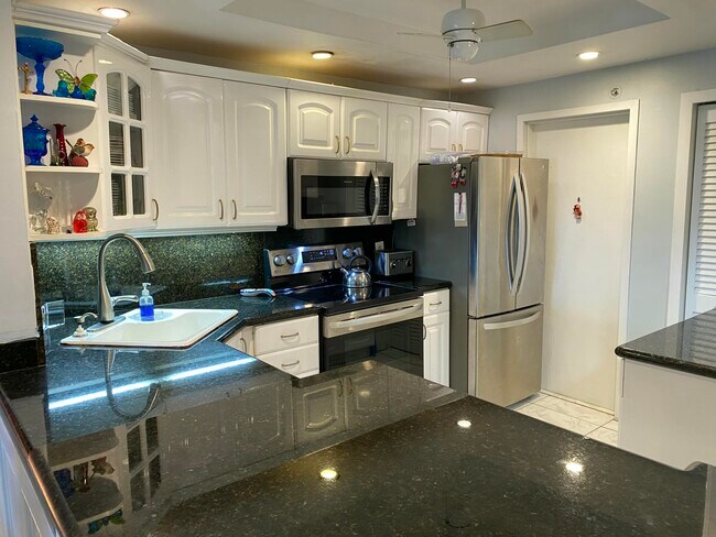 Foto del edificio - 1500 S Ocean Blvd