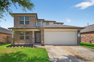 Building Photo - 718 Harvest Bluff Dr