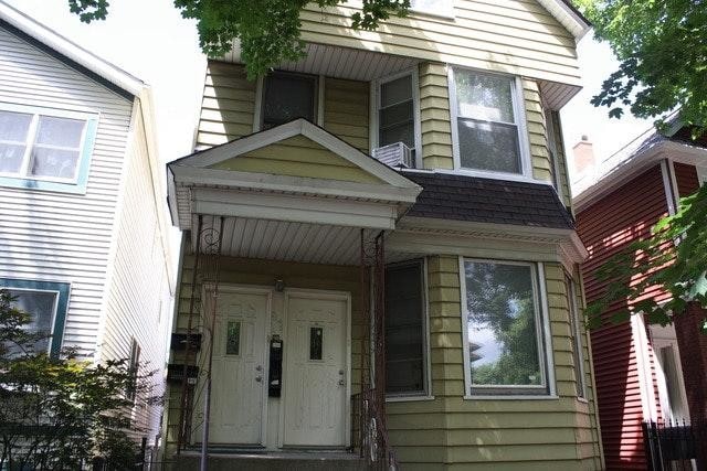 Primary Photo - 2146 W Fletcher St