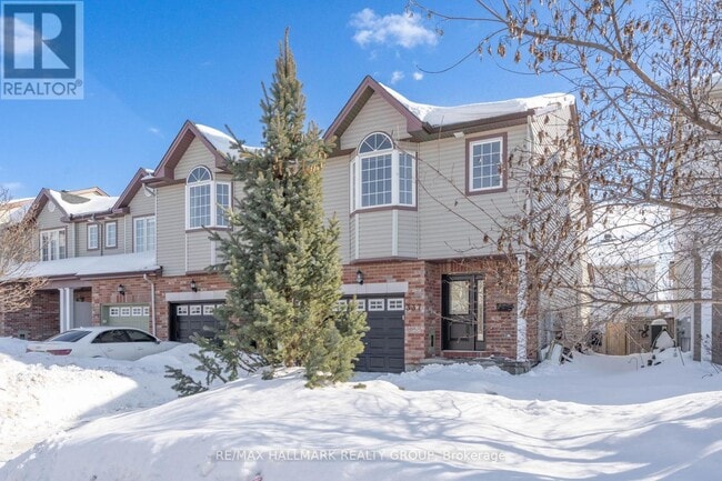 Building Photo - 337 Brigitta St