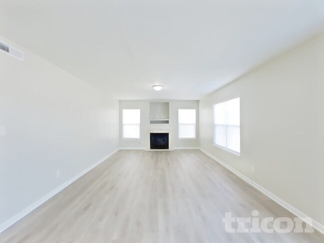 Foto del edificio - 1003 Pine Ridge Way