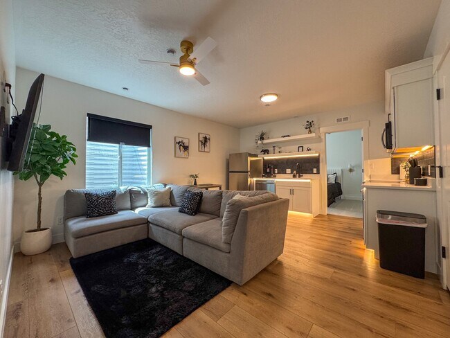 Foto del edificio - 5385 N Sulley Way