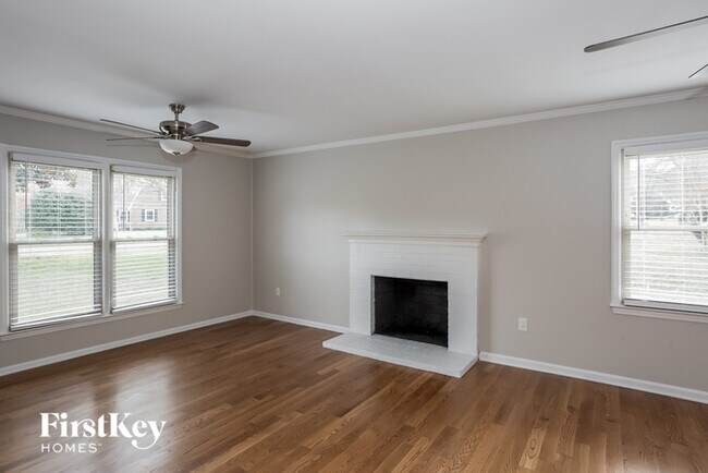 Building Photo - 6802 Candlewyck Ln