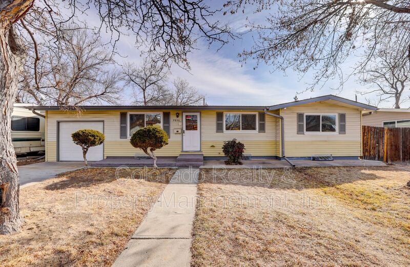 Primary Photo - 7850 Valleyview Dr