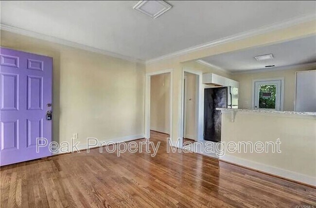 Foto del edificio - 2424 Gordon Ln