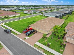 Building Photo - 2616 Vine Ave