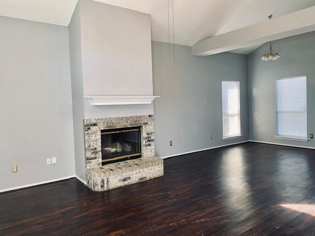 Foto del edificio - 731 Valley Spring Dr