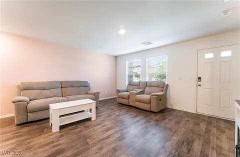 Foto del edificio - 1145 Meadow Sparrow Pl