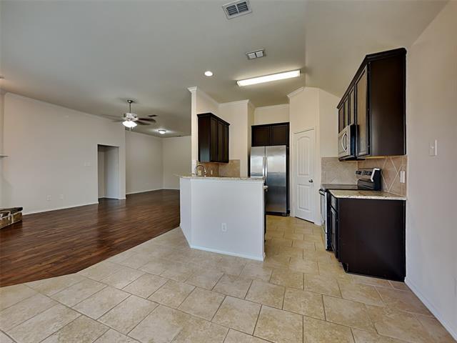 Building Photo - 120 Starlight Dr