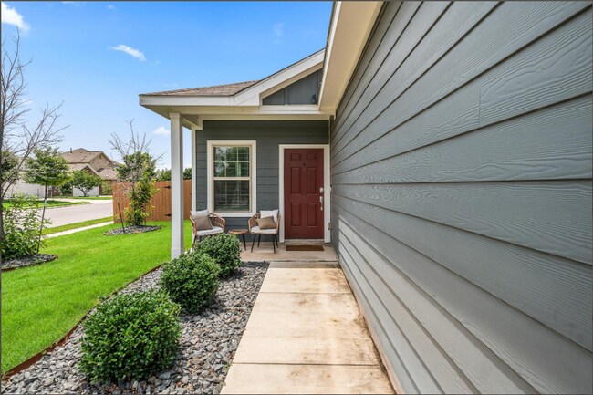 Building Photo - 7225 Spirit Hill Rd