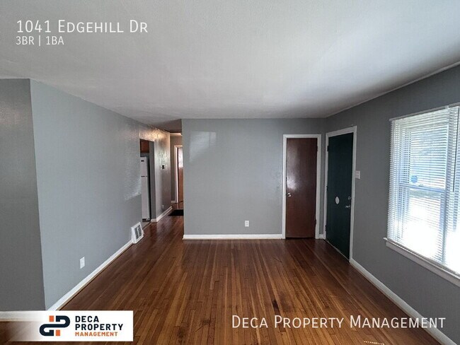 Foto del edificio - 1041 Edgehill Dr