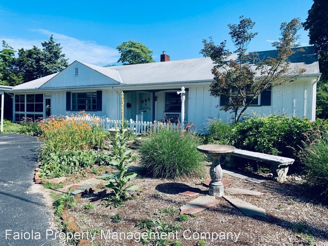 2 N Valley Ave, Vineland, NJ 08360 House Rental in Vineland, NJ