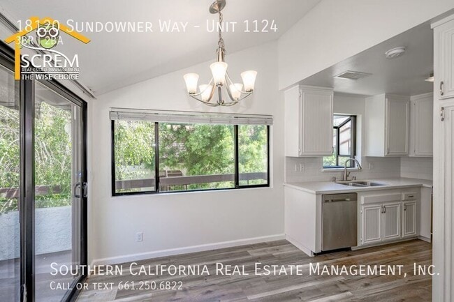 Building Photo - 18120 Sundowner Way