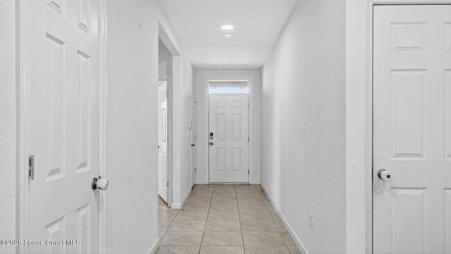 Foto del edificio - 7114 Topaz Dr