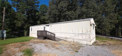 Building Photo - 2263 Stanley Rd