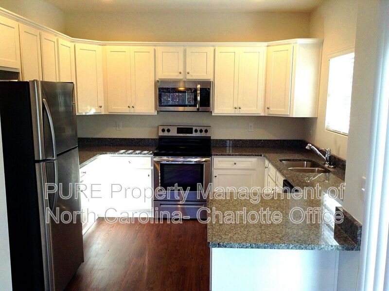 Foto principal - 613 Oak Forest Lane