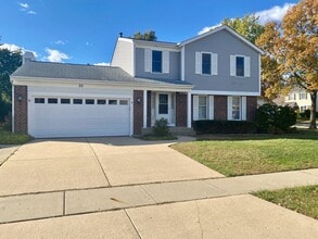 Building Photo - 30 Wildwood Dr